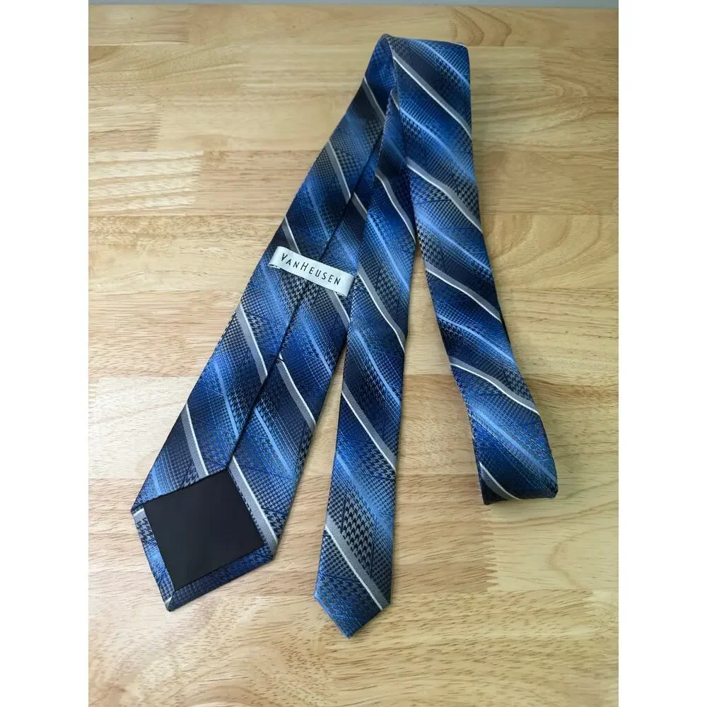 Van Heusen Silk Blend Men's Neck Tie Blue, Black & Silver Striped JL